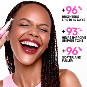 Sérum à lèvres SKINTIFIC 16U Guava Flush en application sur les lèvres