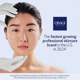 Sérum de renforcement des cils Obagi Medical dans un environnement de beauté