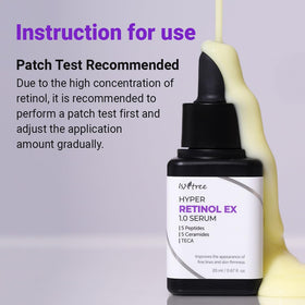 Sérum IsNtree Hyper Retinol EX 1.0 20ml avec gouttes sur la main