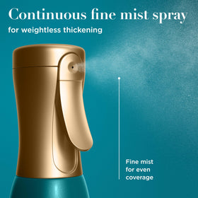 Sérum mist OGX ProGrowth appliqué sur cheveux humides
