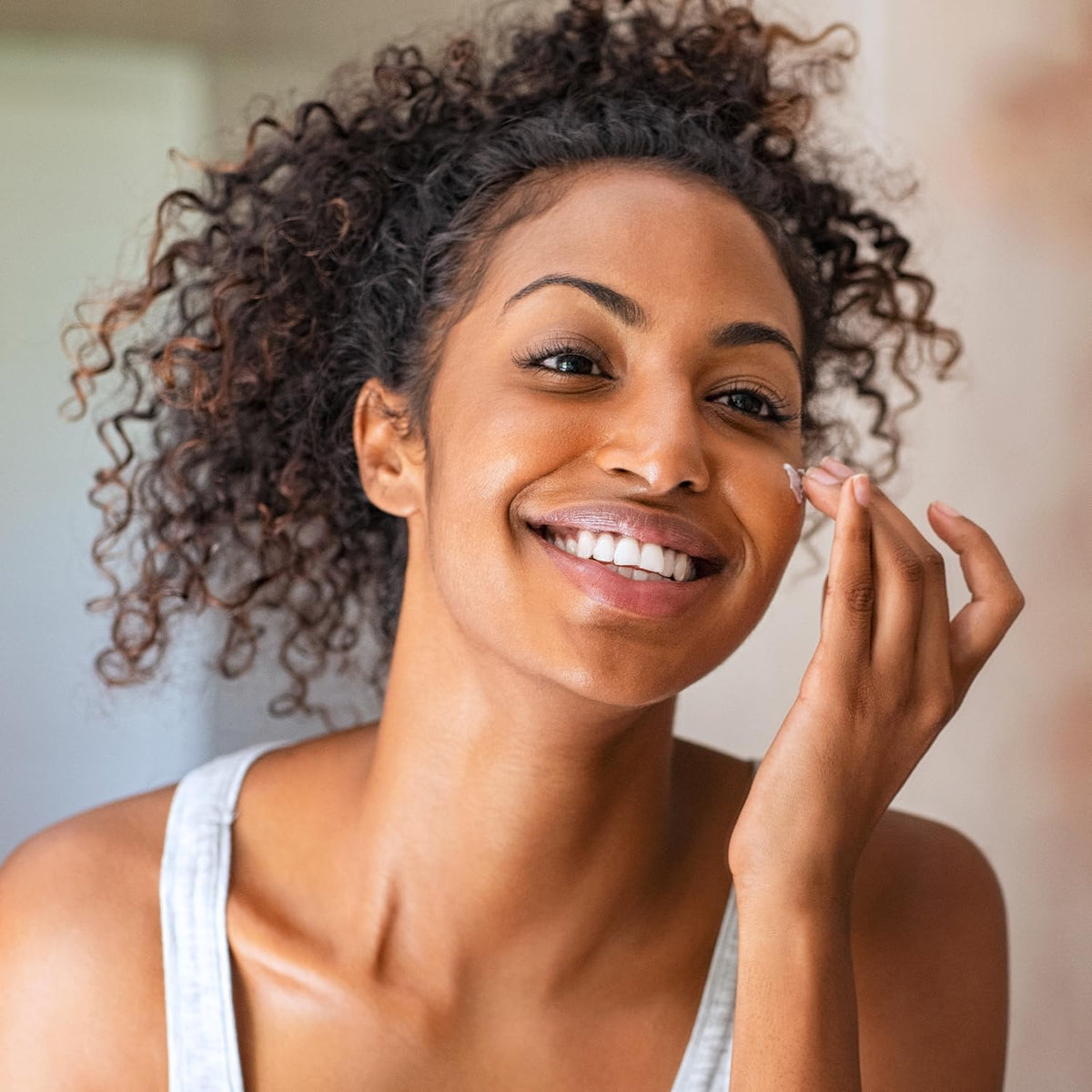Sérum Raffinant pour le Visage Basics vue latérale