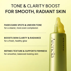 Sérum Vitamine C ARENCIA sur une table de maquillage
