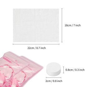 Serviette comprimée Classycoo dépliée, montrant sa taille de 22 x 18 cm