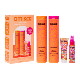 Set de soins Amika avec shampooing et après-shampooing en taille normale