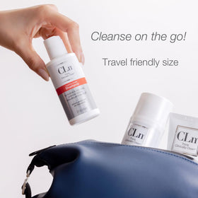 Shampooing CLn 110g dans une salle de bain moderne