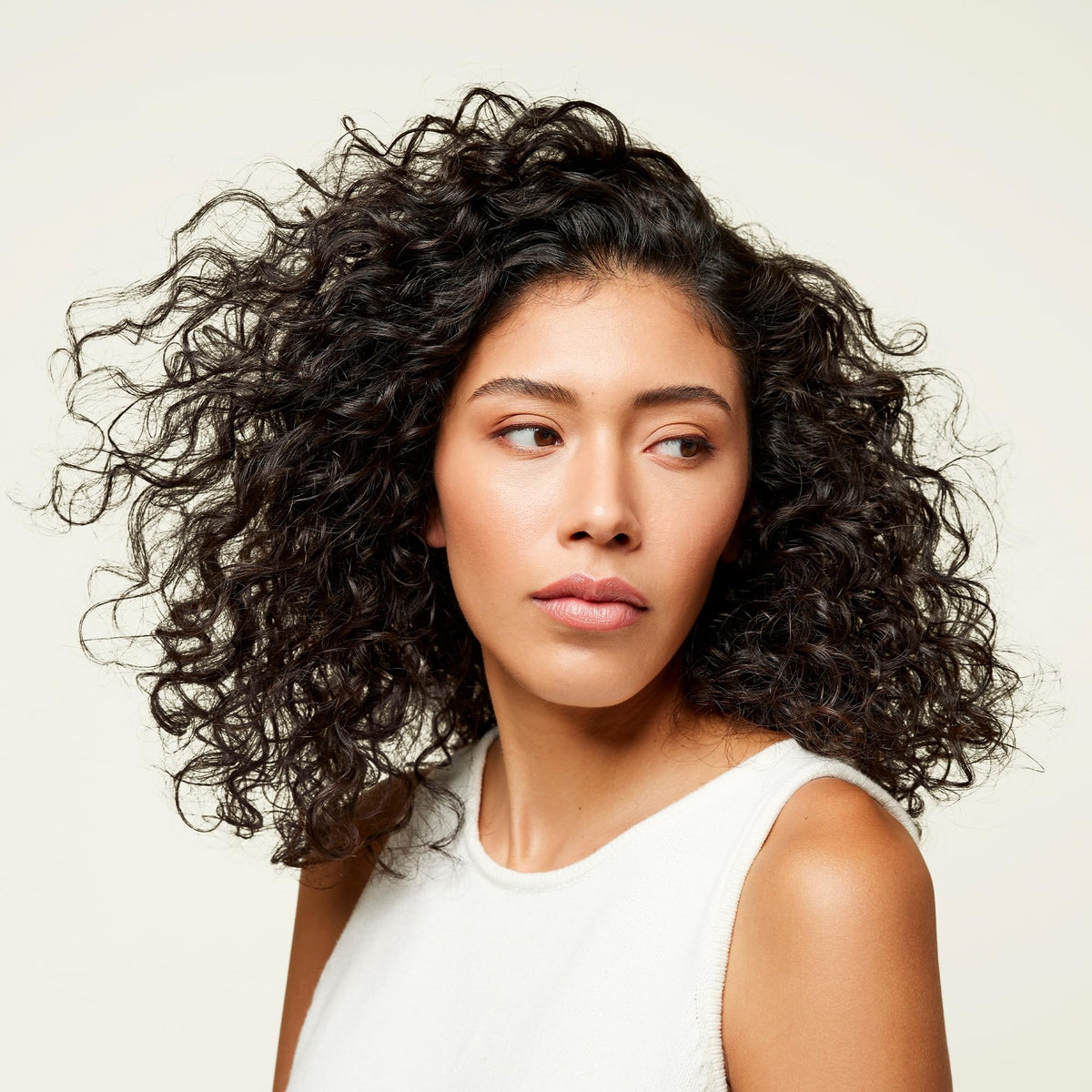 Shampooing Odele clarifiant sans sulfates avec accessoires de beauté