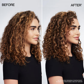 Shampooing Redken Acidic Bonding Concentrate sur un fond blanc