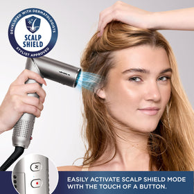 Shark FlexFusion Styler en fonctionnement pour un brushing