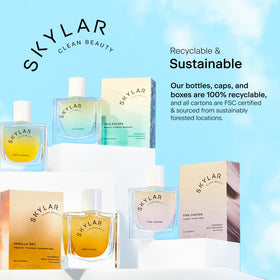 Skylar Coconut Cove Eau de Parfum 50ml en contexte sur une table