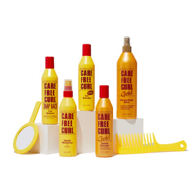SoftSheen Care Free Curl Hydratant Instantané 8,5 oz dans un environnement de salle de bain