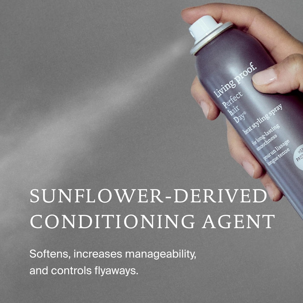 Spray de coiffage Living Proof 200g sur une coiffeuse