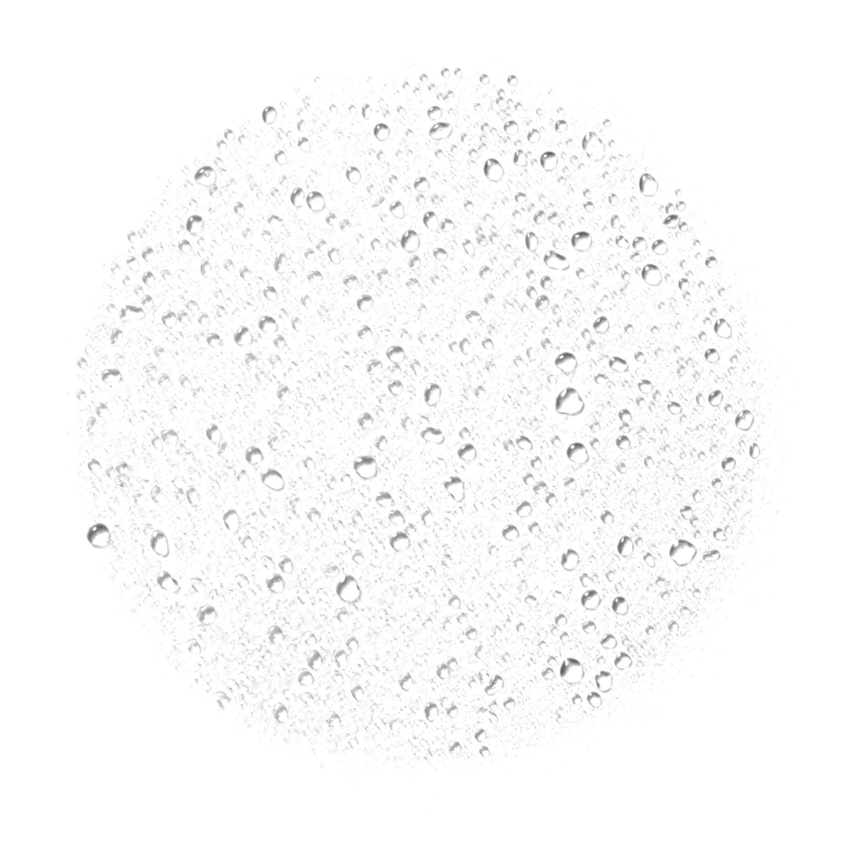 Spray Fixateur Dewy Power Grip e.l.f. 120g en action sur le visage