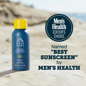 Spray solaire Oars + Alps application sur peau