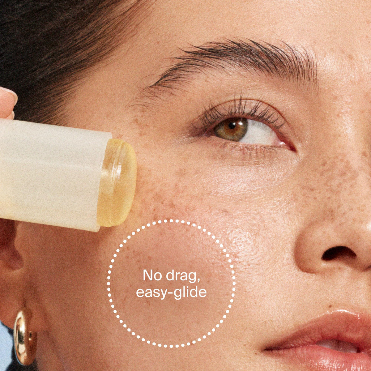 Stick solaire Supergoop! Glow Stick SPF 50 dans son emballage