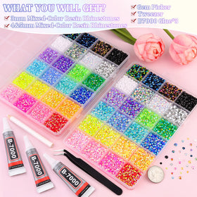 Strass en résine colorés dans une boîte TINKRSTUFF