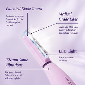 Système de Dermaplaning Sonicsmooth Pro+ sur fond blanc