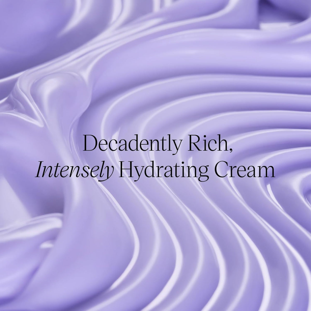 TATCHA Crème Hydratante Riche 30g texture crémeuse sur une main