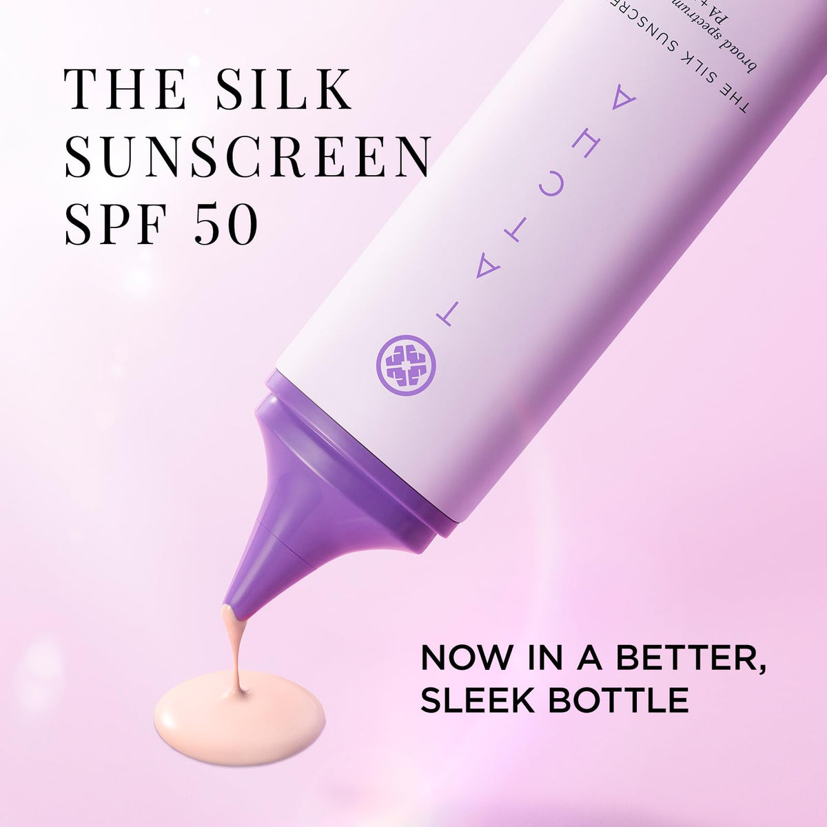 TATCHA Crème Solaire Soie SPF 50 avec vue rapprochée du tube