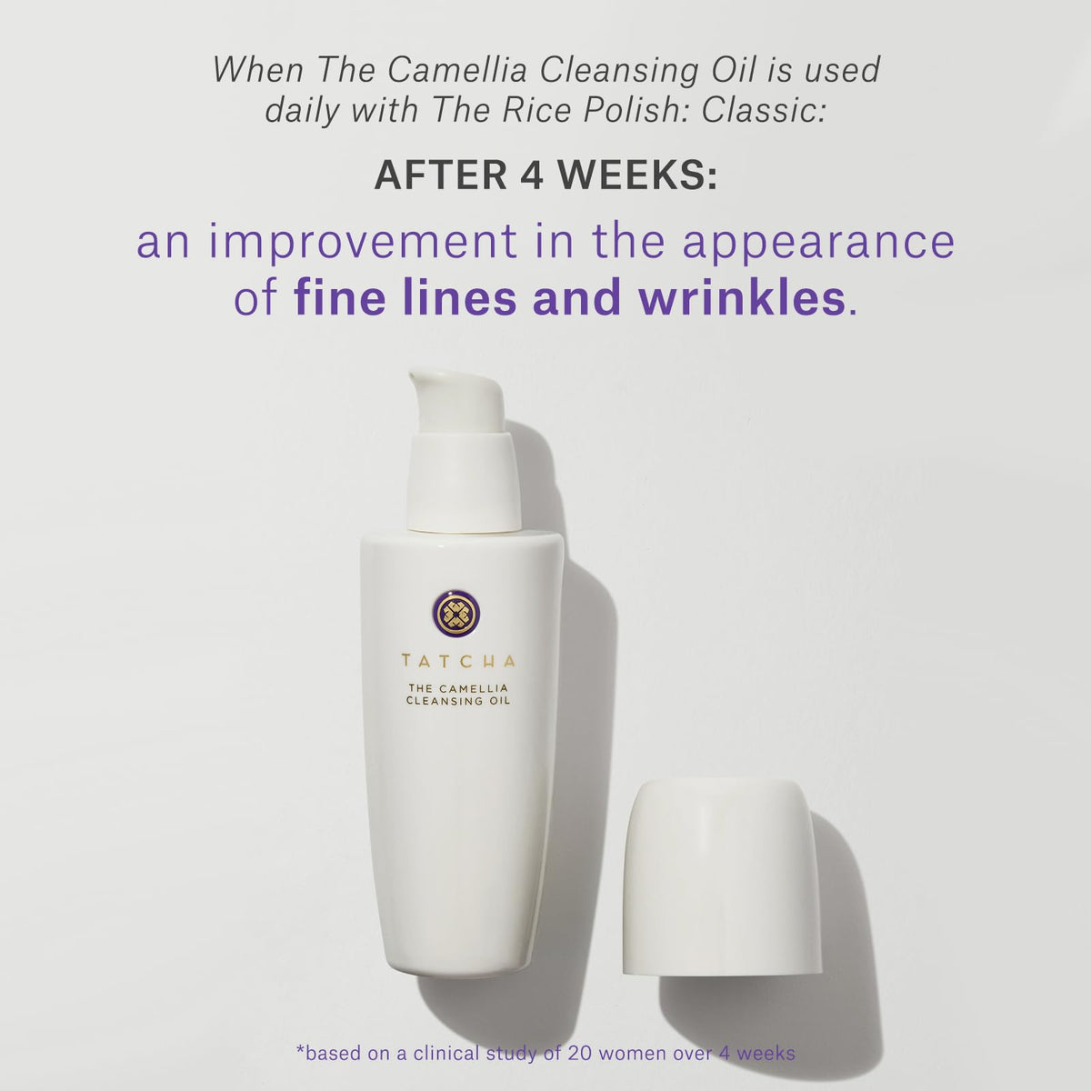 TATCHA Huile Nettoyante Camélia 2-en-1 application sur peau