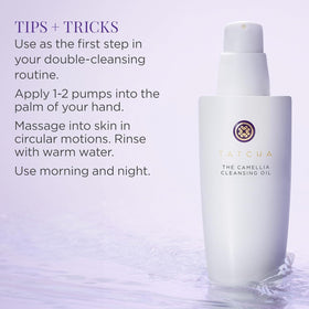 TATCHA Huile Nettoyante Camélia 2-en-1 en utilisation