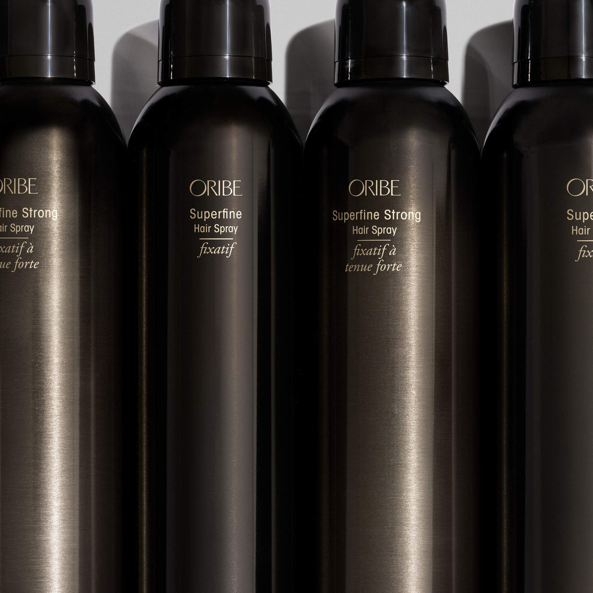 Texte sur la bouteille ORIBE Superfine décrivant ses caractéristiques