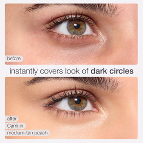 Texture crémeuse du correcteur tarte sur la main