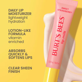 Texture crémeuse du Lip Milk Fraise Sucrée de Burt's Bees sur une main