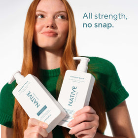 Texture crémeuse du Shampoo & Après-Shampooing 2-en-1 Native
