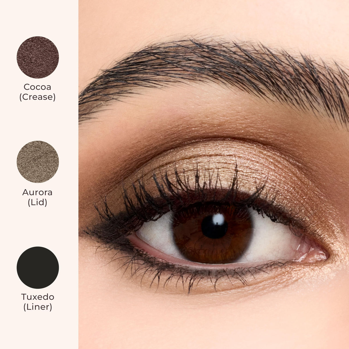 Texture crémeuse du stick d'ombre à paupières Laura Mercier Cocoa