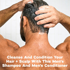 Texture de l'après-shampooing Dr. Squatch sur un fond blanc
