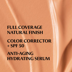 Texture de la crème CC+ d'IT Cosmetics sur une main