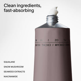 Texture de la crème pour les mains Salt & Stone