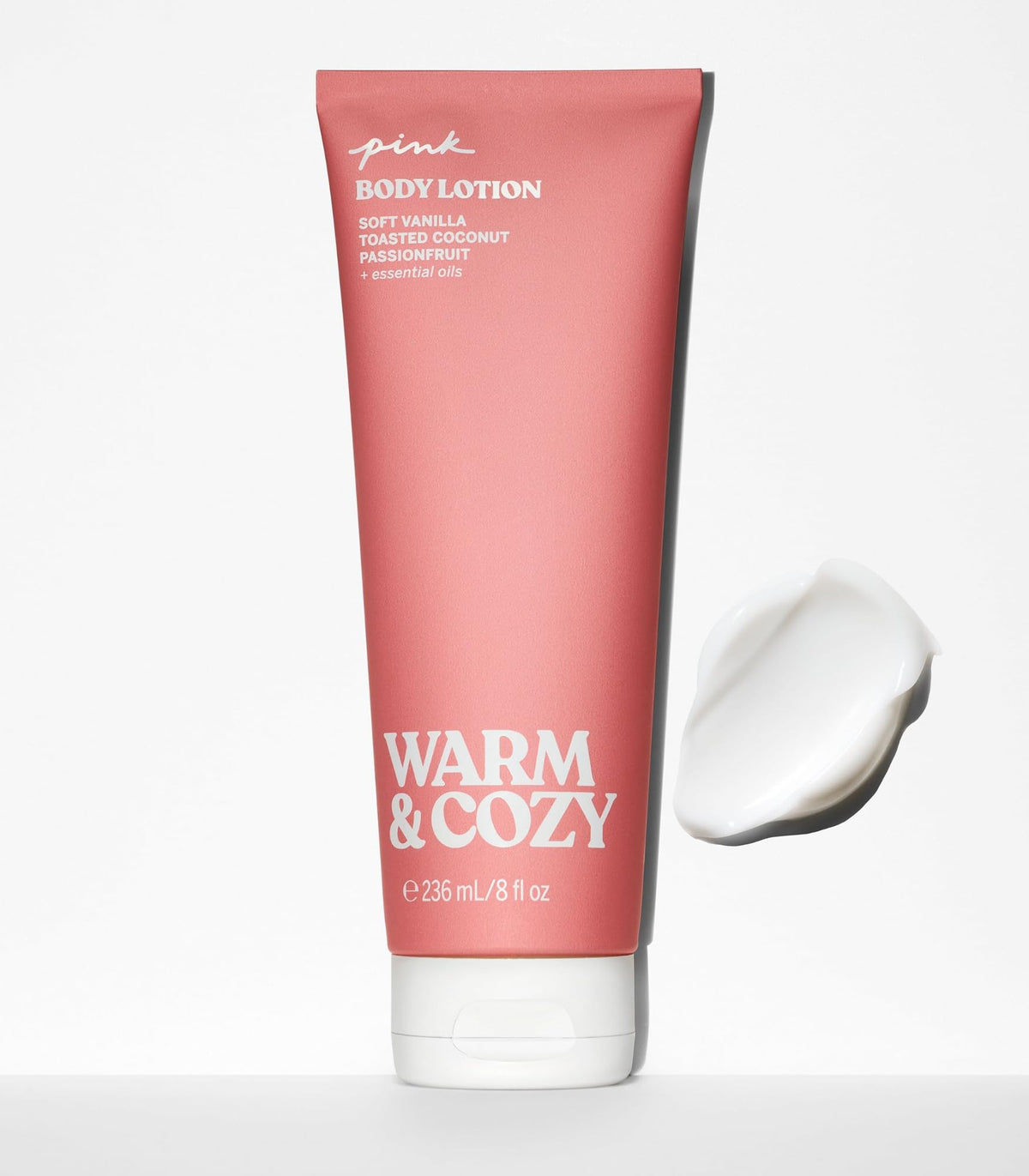 Texture de la lotion Warm & Cozy de Victoria's Secret sur une main