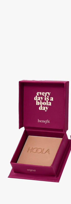 Texture du bronzer Hoola sur la main