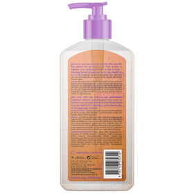 Texture du gel auto-bronzant B.TAN sur la main