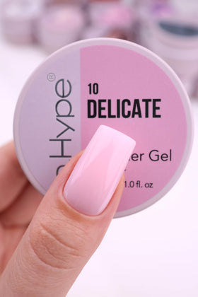 Texture du Gel IN.HYPE en application sur des ongles