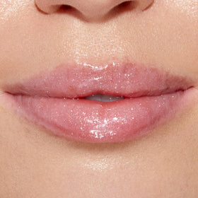 Texture du gloss Too Faced Lip Injection sur le dos de la main