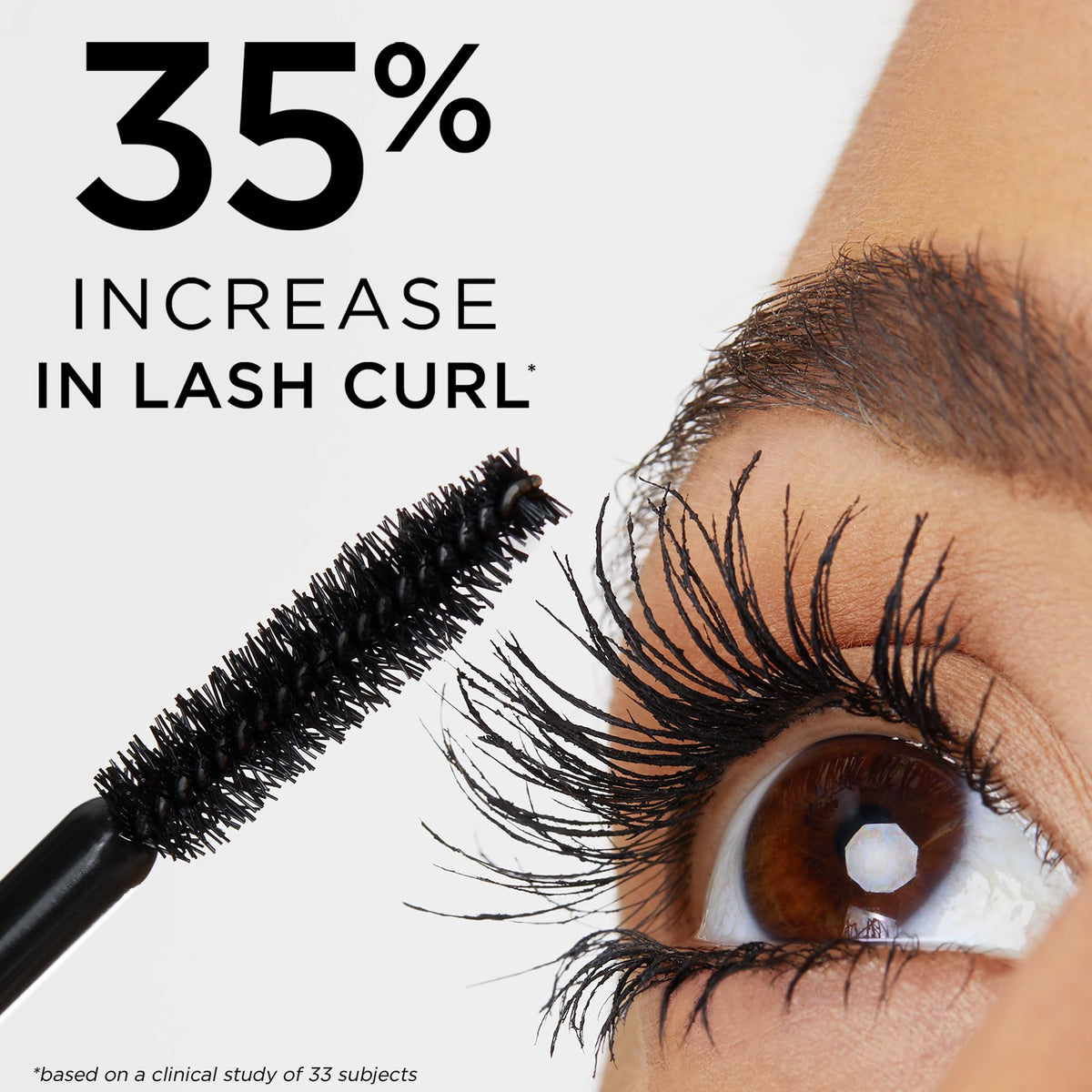 Texture du mascara 4-en-1 tarte sur une main
