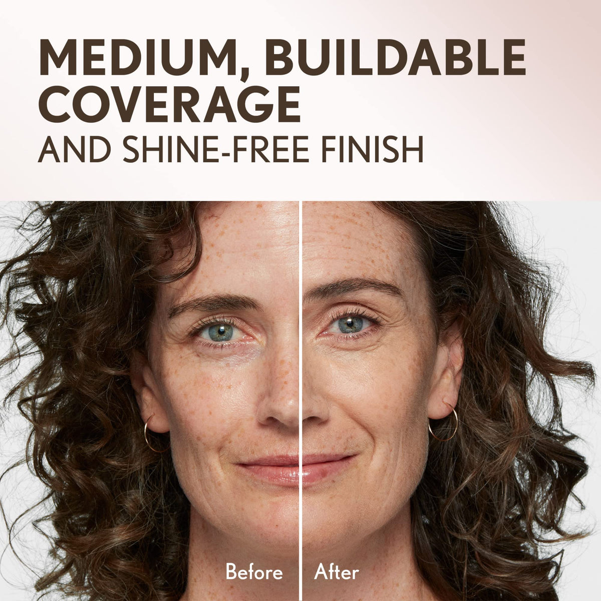 Texture fine de la Poudre Pressée Invisible COVERGIRL