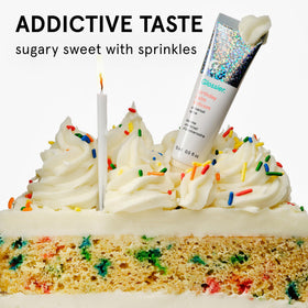Texture riche du Glossier Balm Dotcom Birthday sur les lèvres