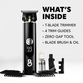 Tondeuse à barbe T-Blade The Beard Club sur une table de grooming