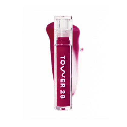 Tower 28 ShineOn Lip Gloss Jelly modèle Wild vue de face