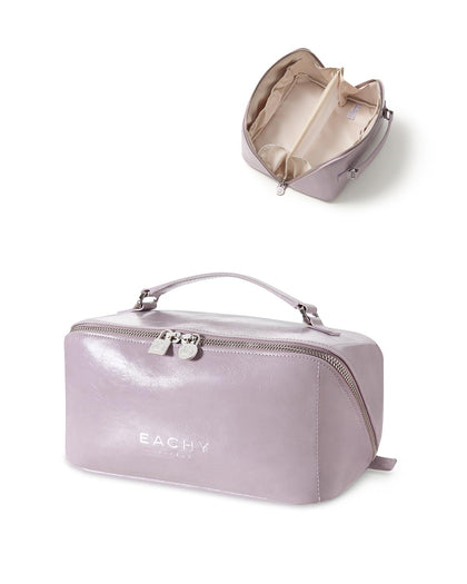 Trousse de maquillage EACHY vue de face en cuir violet
