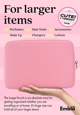 Trousse de maquillage Embla ouverte avec des produits de beauté à l'intérieur