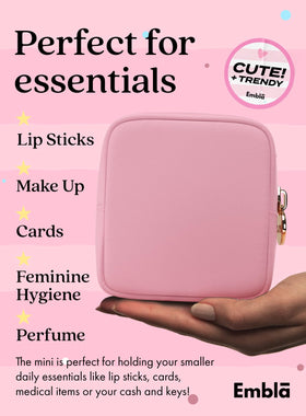 Trousse de maquillage Embla ouverte révélant son intérieur spacieux