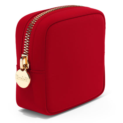 Trousse de maquillage Embla rouge rubis vue de face