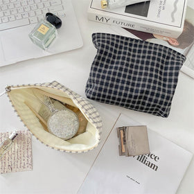 Trousse de maquillage PAZIMIIK en situation d'utilisation quotidienne