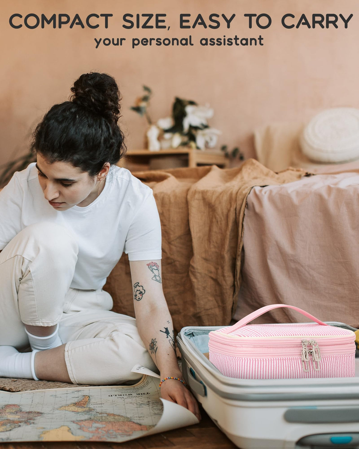 Trousse de maquillage Relavel posée sur une valise