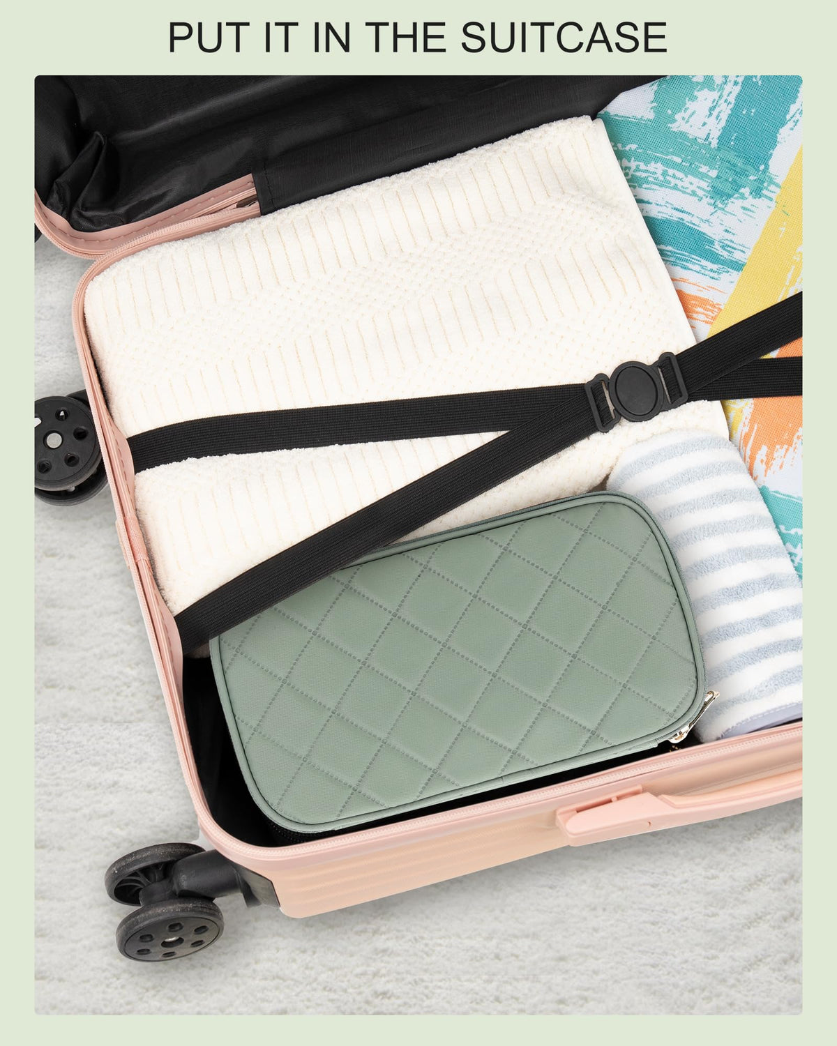 Trousse de maquillage Relavel sur un bureau