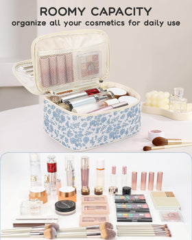 Trousse de maquillage Relavel sur une table avec des produits de beauté
